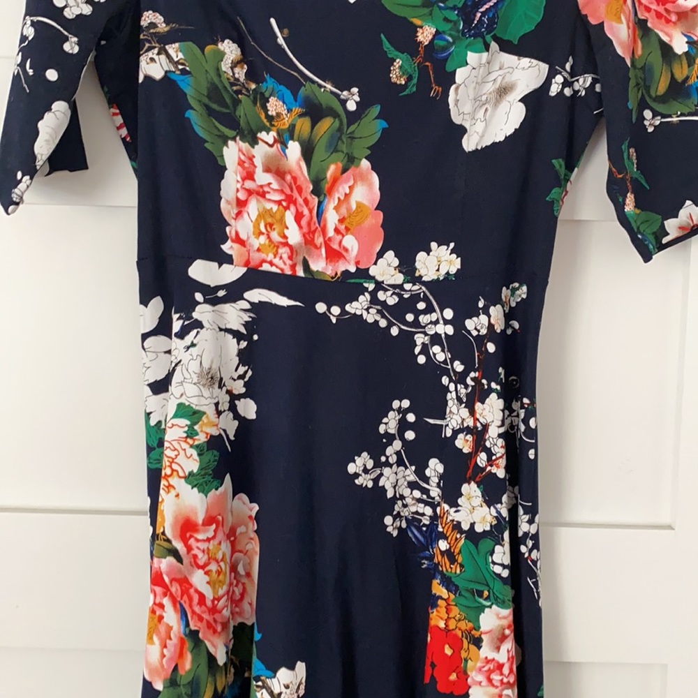Beautiful floral maxi dress - Picture 3 of 3